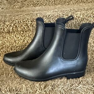 A New Day Black Ankle Rain Boots